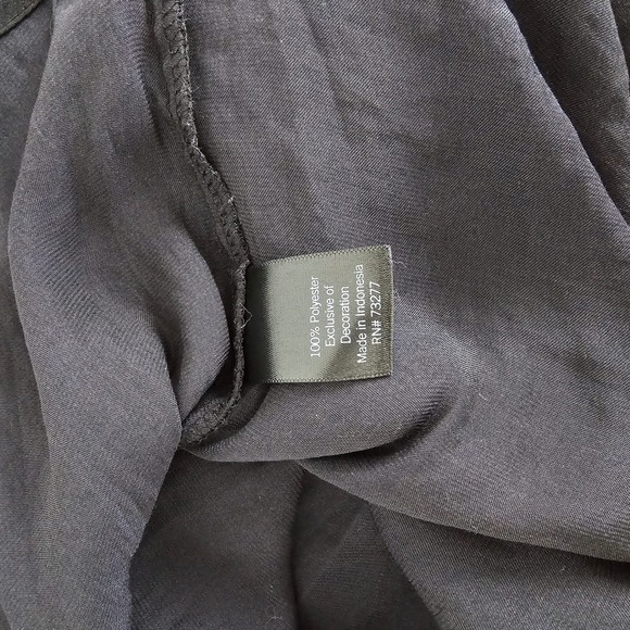 Simply Vera‎ Wang Black Long Sleeve V-Neck Blouse Top Size L Roll Sleeves - Picture 7 of 11